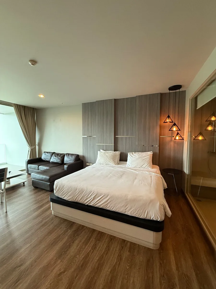 2-Bedroom Apartment with Two Living Rooms, 115 m², The Ark At Karon Hill — photo 1