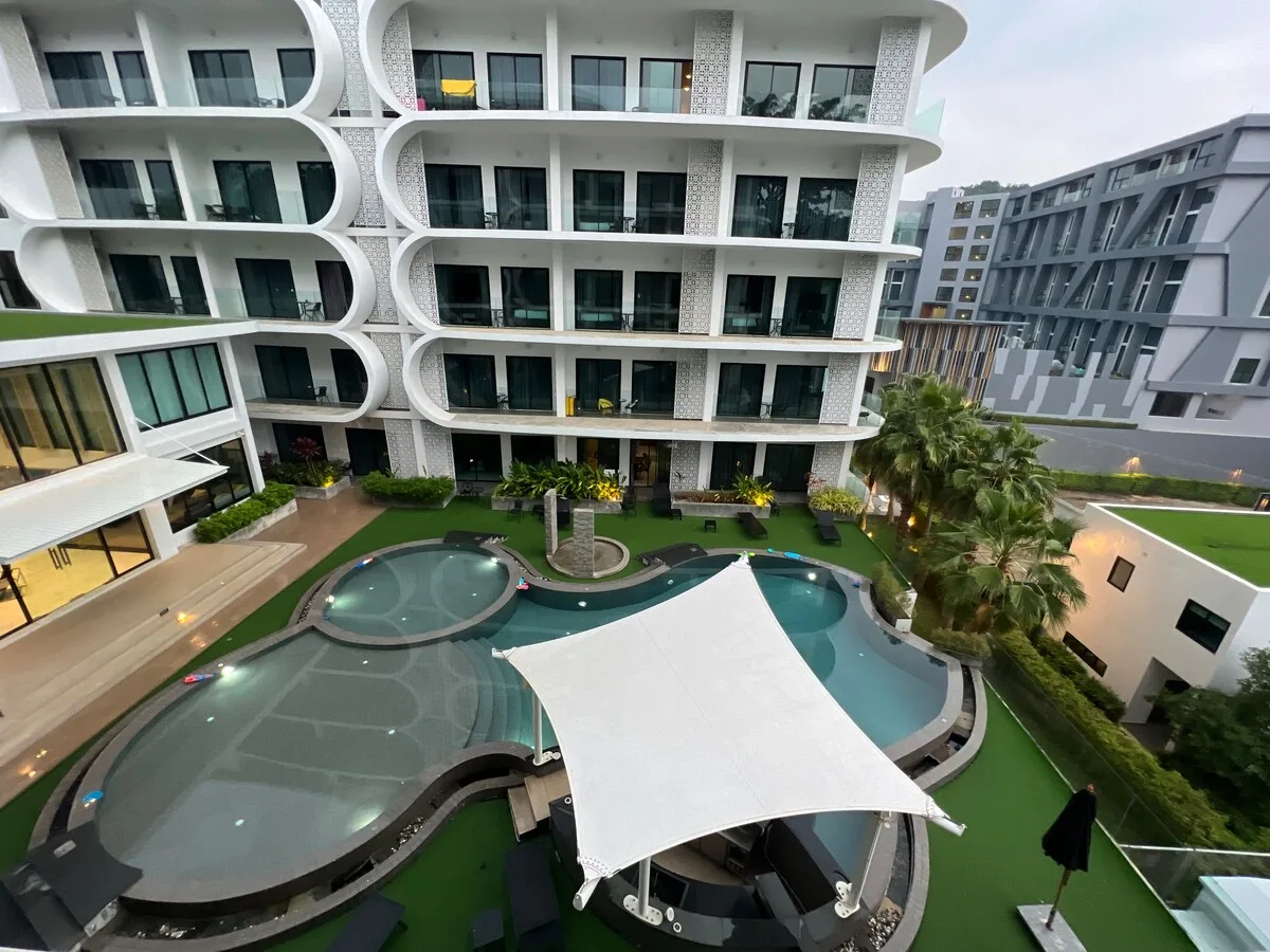1-Bedroom Pool-View Apartment, 4th Floor, Utopia Naiharn — photo 1