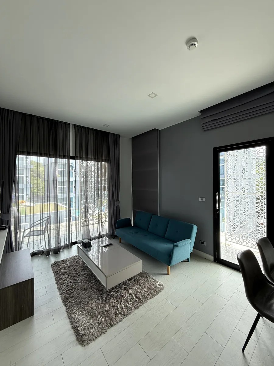 1-Bedroom Pool-View Apartment, 5th Floor, Utopia Naiharn — photo 1